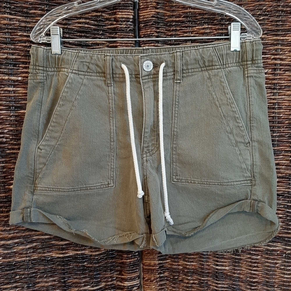 American Eagle Women's 8 Jean Shorts Green Denim Cut Off Elastic Waist High Rise